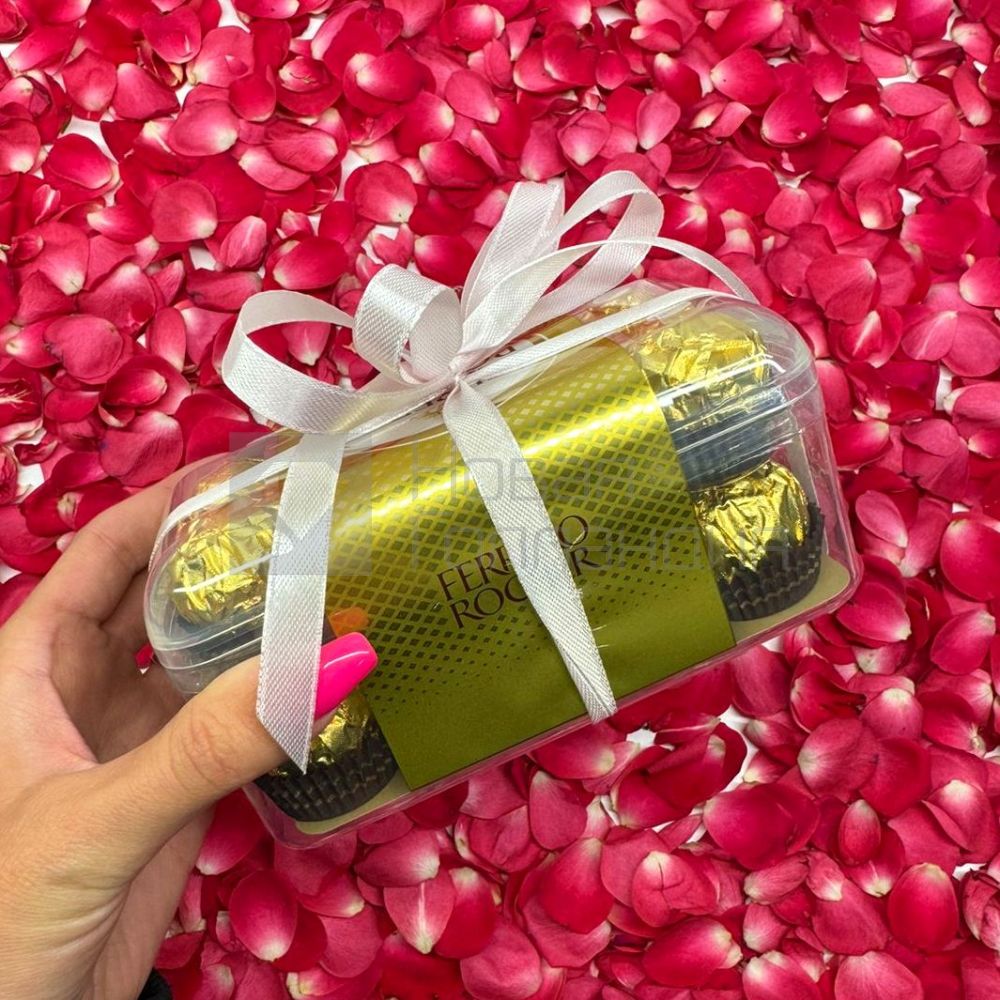Конфеты Ferrero Rocher с декором, 200г